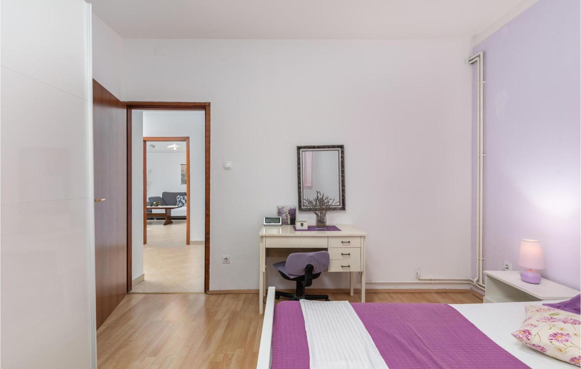 2 Bedroom Gorgeous Apartment In Kostrena Dış mekan fotoğraf